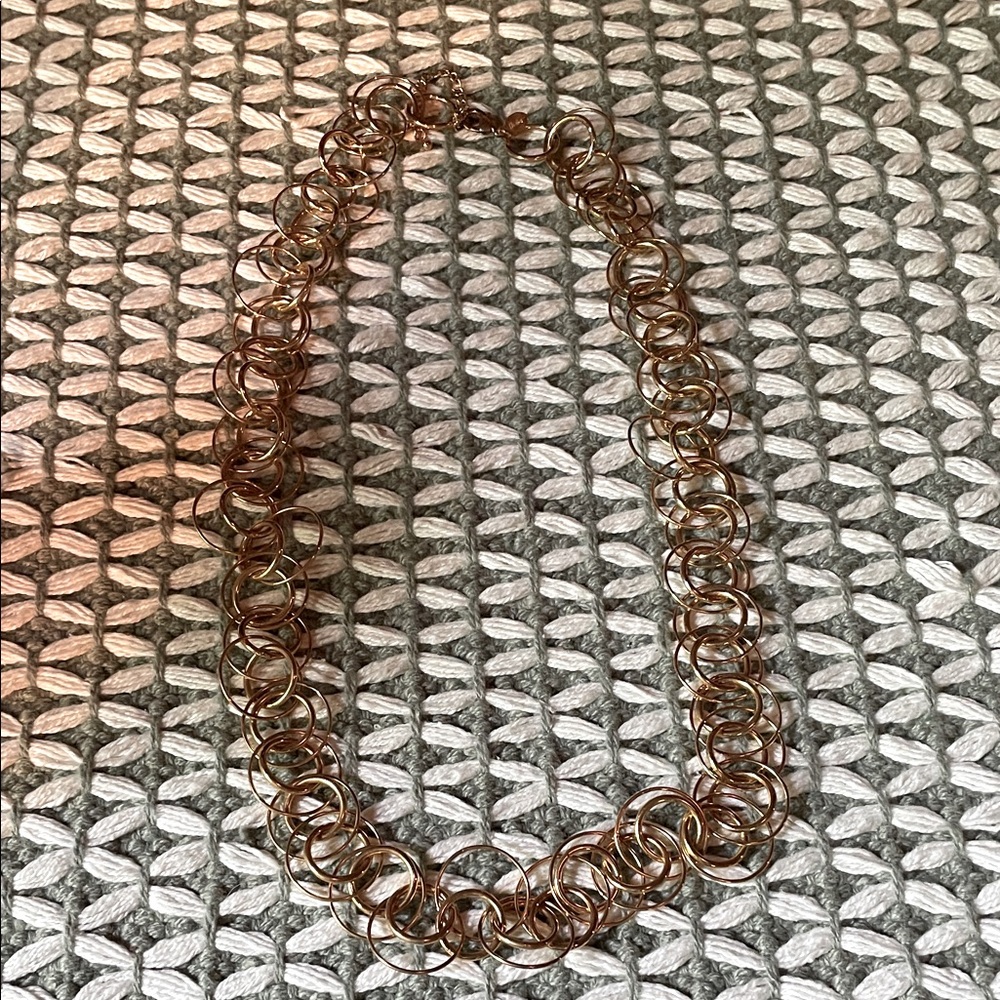 Elegant Gold-Tone Chain Necklace